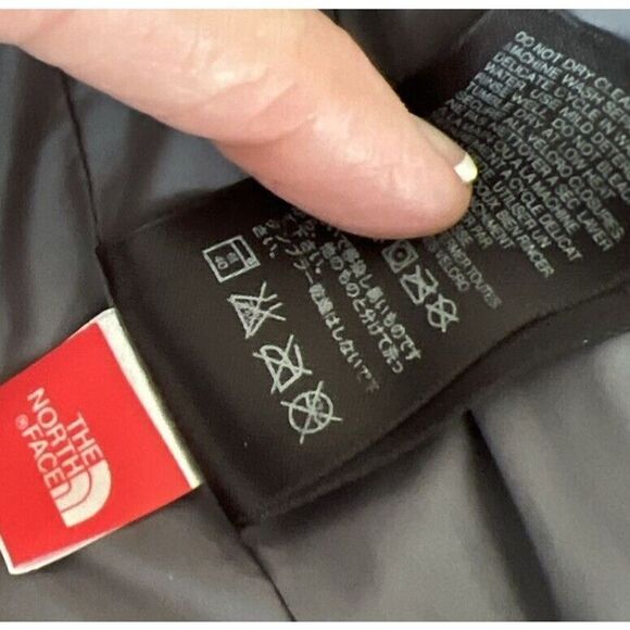 THE NORTH FACE Women Sz XS Aconcagua 550 Down Jacket Ivory/Gray Puffer - Picture 14 of 16